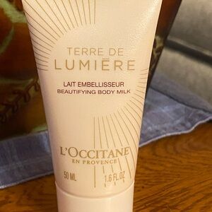 L'OCCITANE En Provence Terra De Lumiere Beautifying Body Milk 50ml 1.6fl oz
